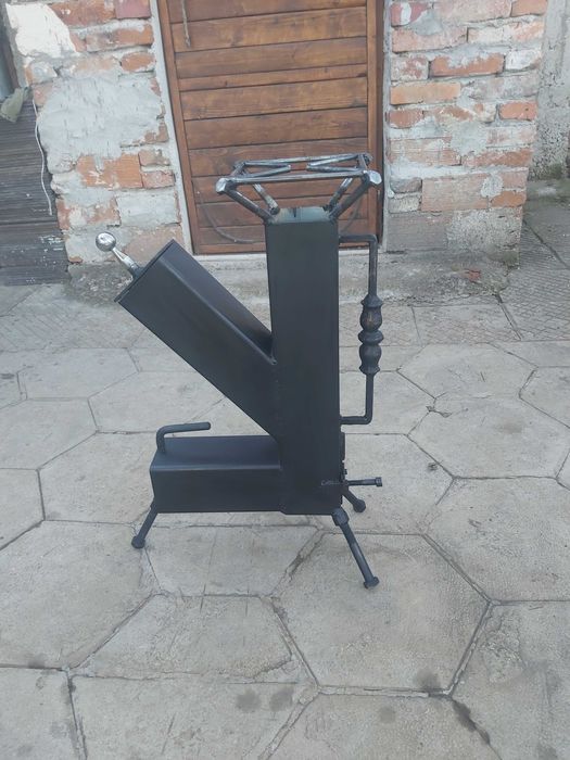 Ракетна печка за ползване на открито