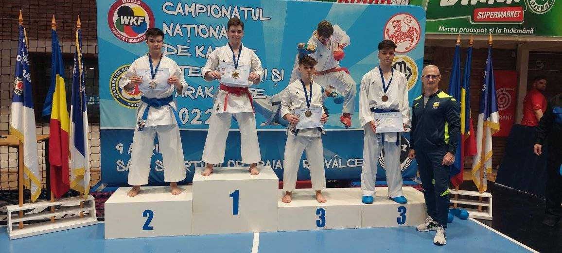 Cursuri karate pentru copii si adulti  Bucuresti Pantelimon Delfinului