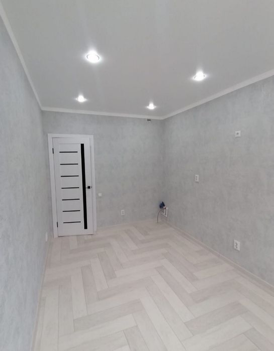 Клею обои быстро и качественно