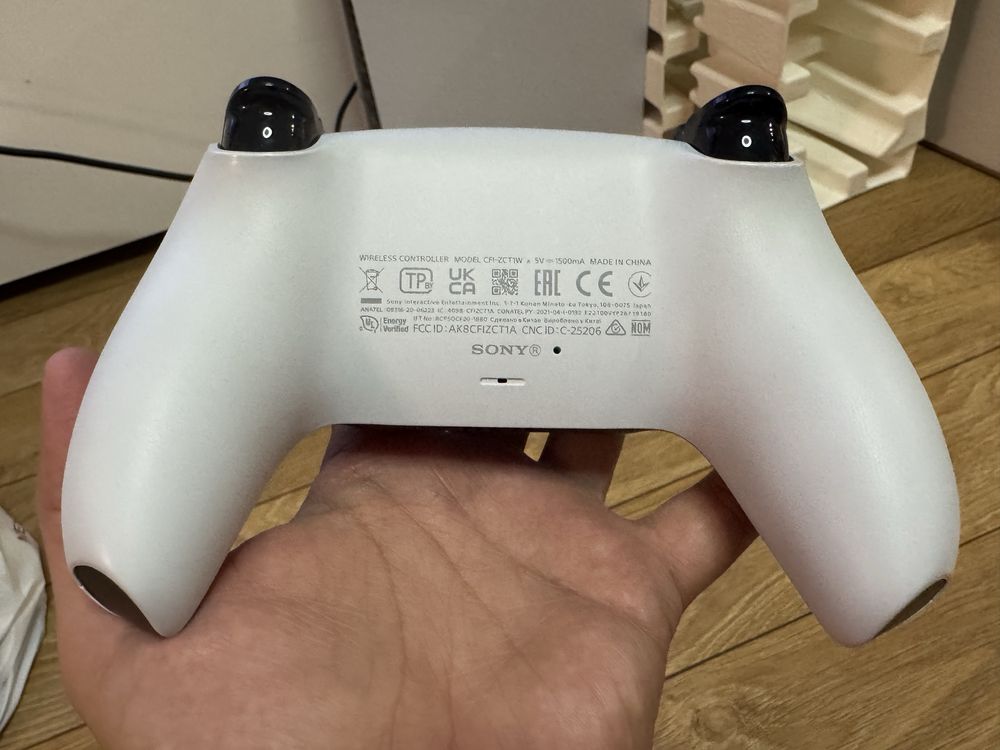 Playstation 5 като от магазина!