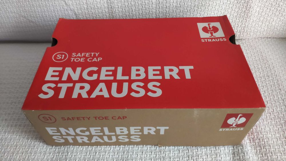 Vand pantofi marca ENGELBERT STRAUSS noi