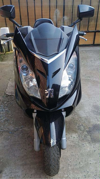Vand sau schimb peugeot satelit