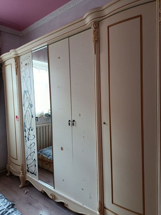 Шифонер 6 есик,50 мын