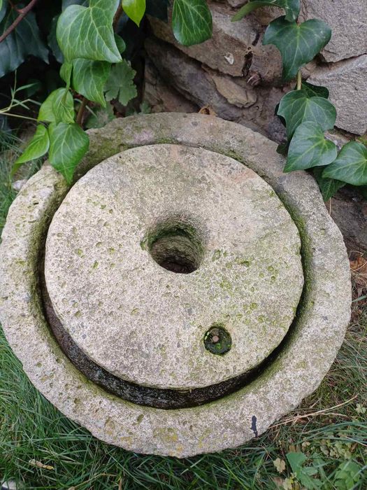 Ръчна мелница ,ръшница