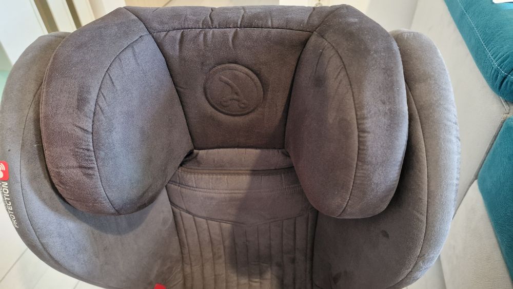 Scaun auto 15-36kg Isofix