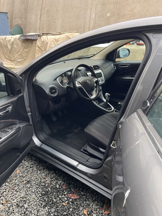 Lancia Delta 3 facelift 1.6diesel, 120 cai, an 2009, 280000km