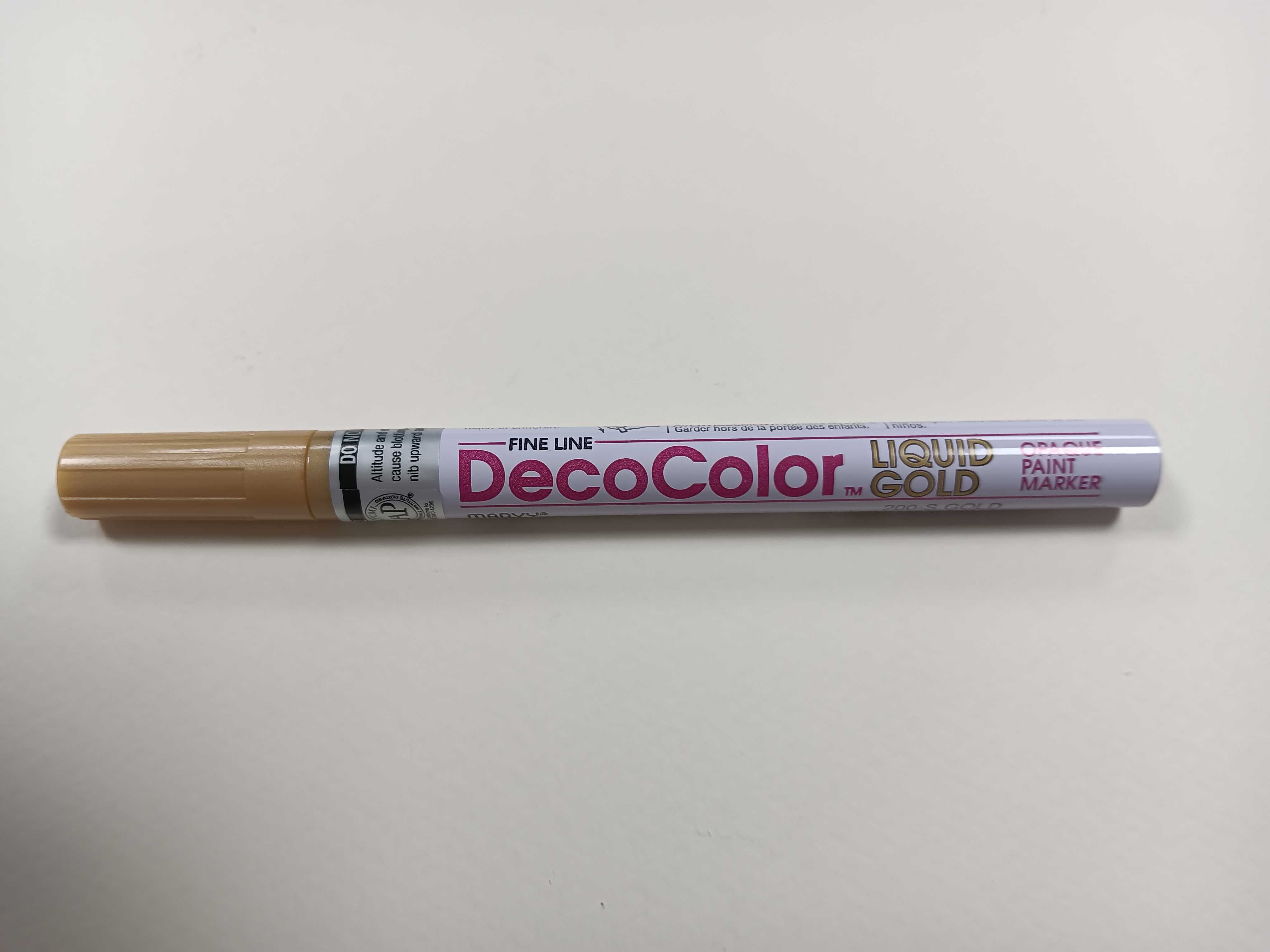 DecoColor Gold  маркер за метал, кожа, дърво, порцелан, стъкло, Япония
