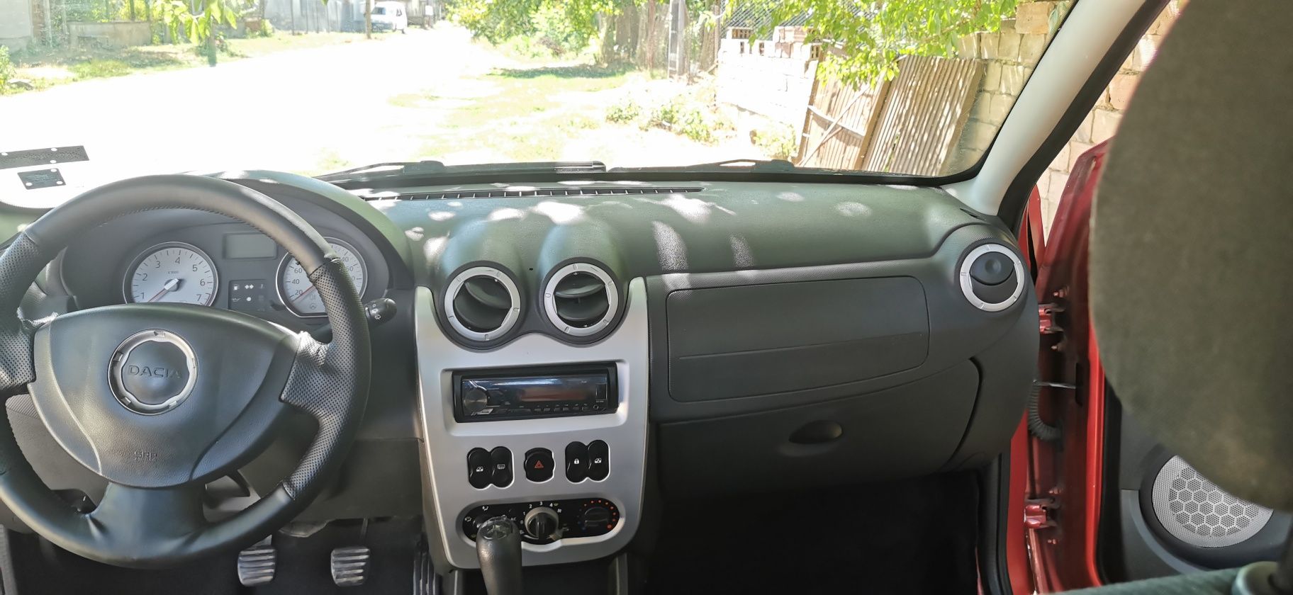 Dacia Sandero 1.6 LPG laureate