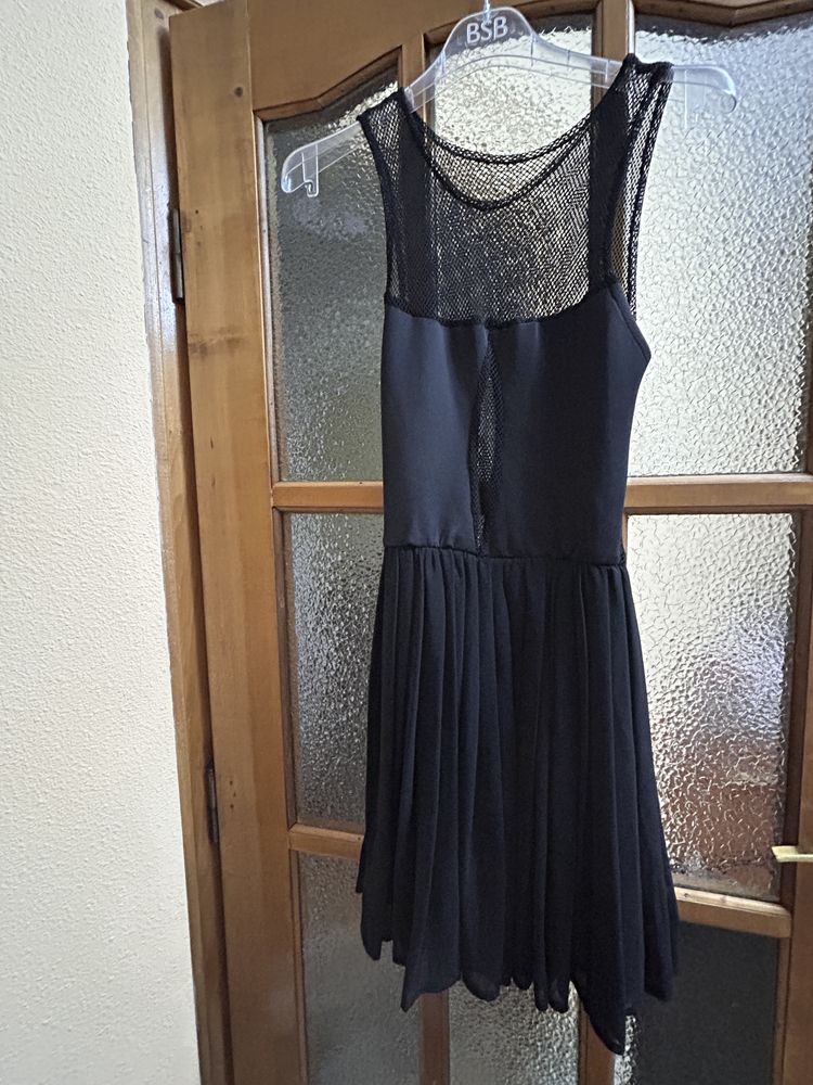 Rochie scurta neagra