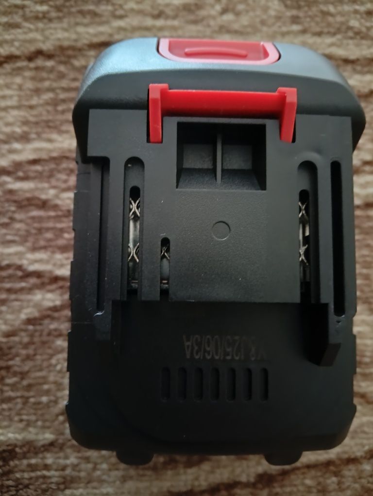 Батерия нова 2600mah