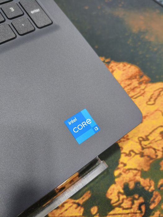 Dell vostro Intel core i3 8/512 Yangi новый Bepul yetkazish bilan