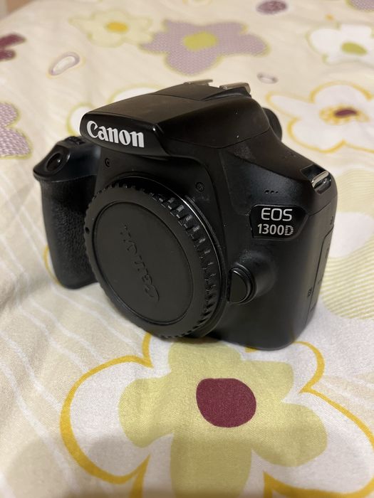 Фотоапарат Canon EOS 1300D