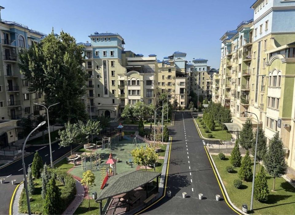 Продается квартира в ЖК Янги Дархан