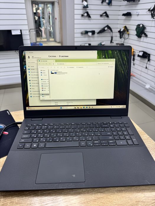 Ноутбук DELL Vostro 3500