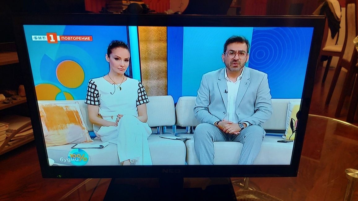 Телевизор Neo LED-2212FHD