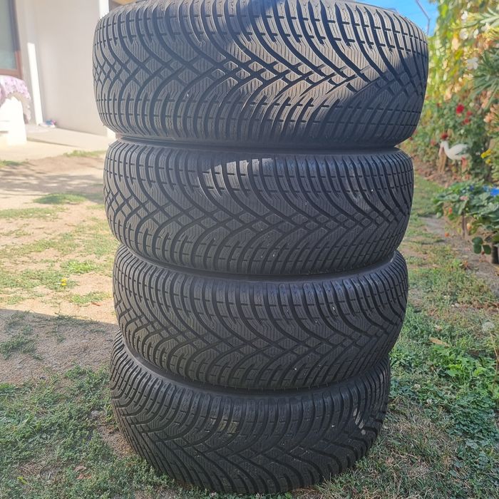Vand anvelope de iarna 205/55/R16