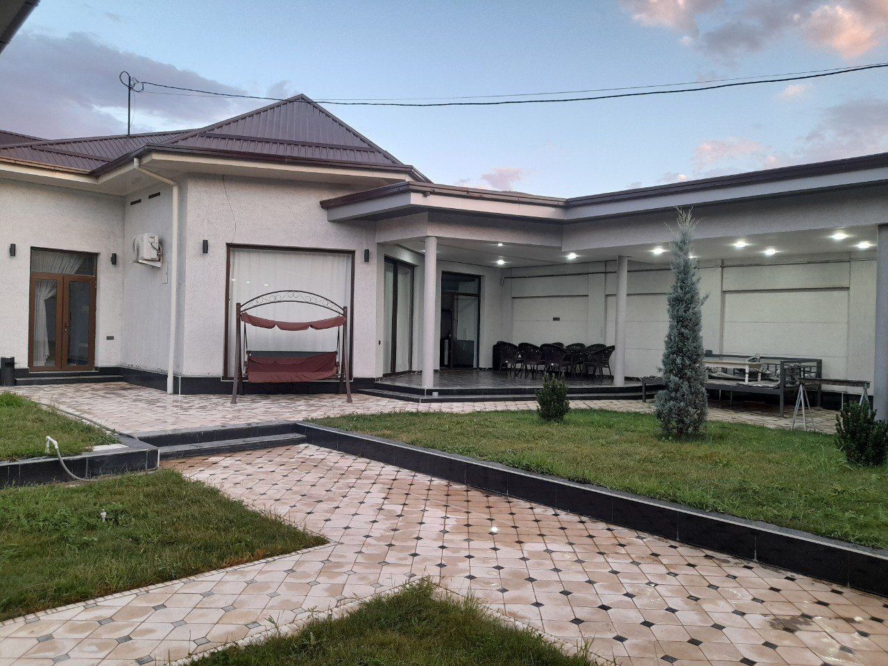 Boʻstonliq Bochkada Dacha sotiladi 6 soʻtix