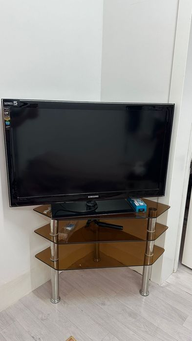 Телевизор Samsung