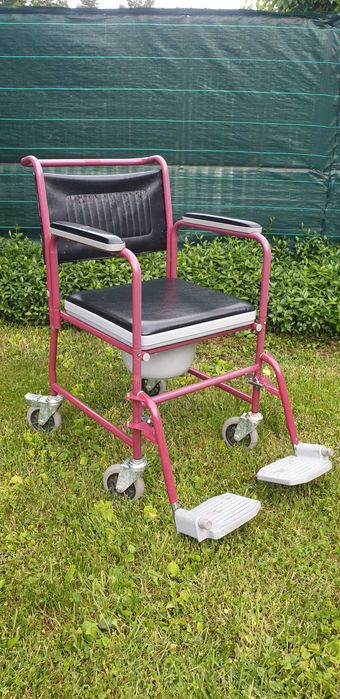 Комбиниран стол за тоалет и баня инвалиден количка