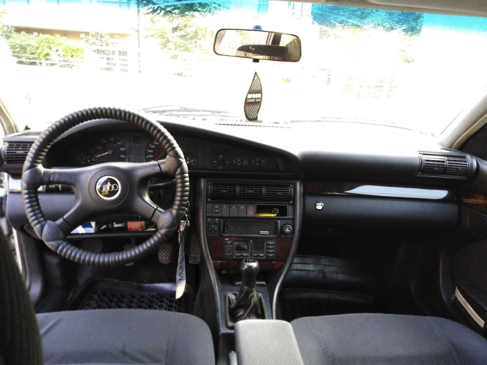 Audi 100 С4 2.0 16V DOHC 140 коня газ/бензин