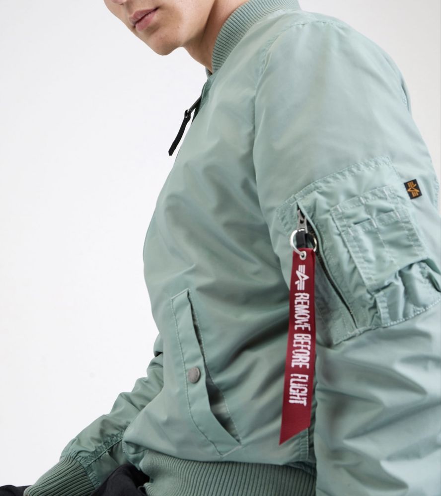 Мъжко аке alpha industries