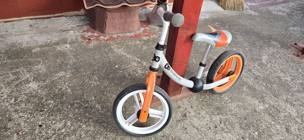 Bicicleta Kinderkraft fara pedale