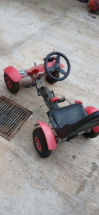 Cart masinuta cu pedale