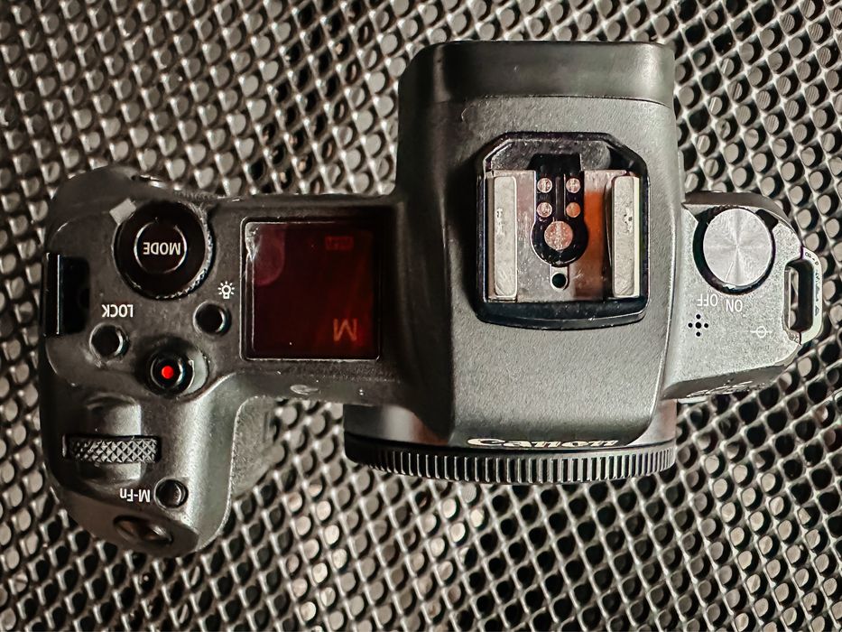 Canon EOS R + Sigma 35mm f/1.4 + Canon 50mm f/1.8 – Pachet complet