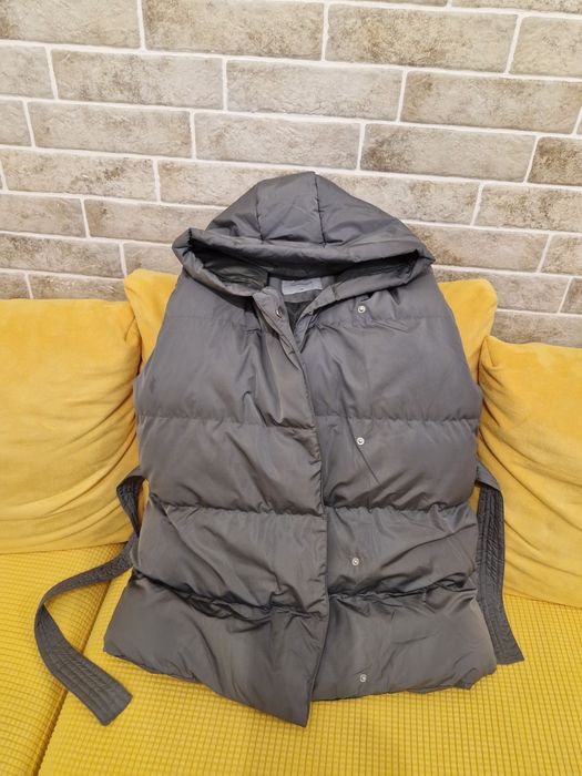 Дамски елек с колан