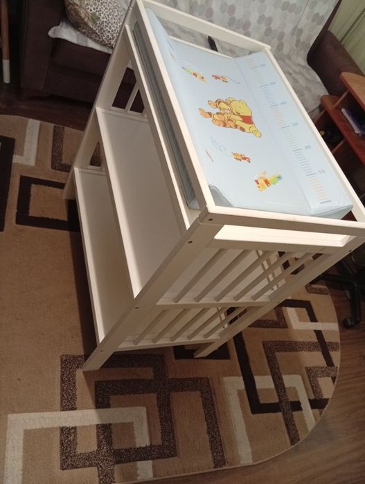 Masă de înfășat Ikea