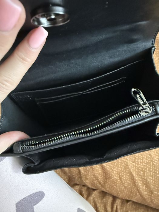 Geanta Pinko, nu e originala