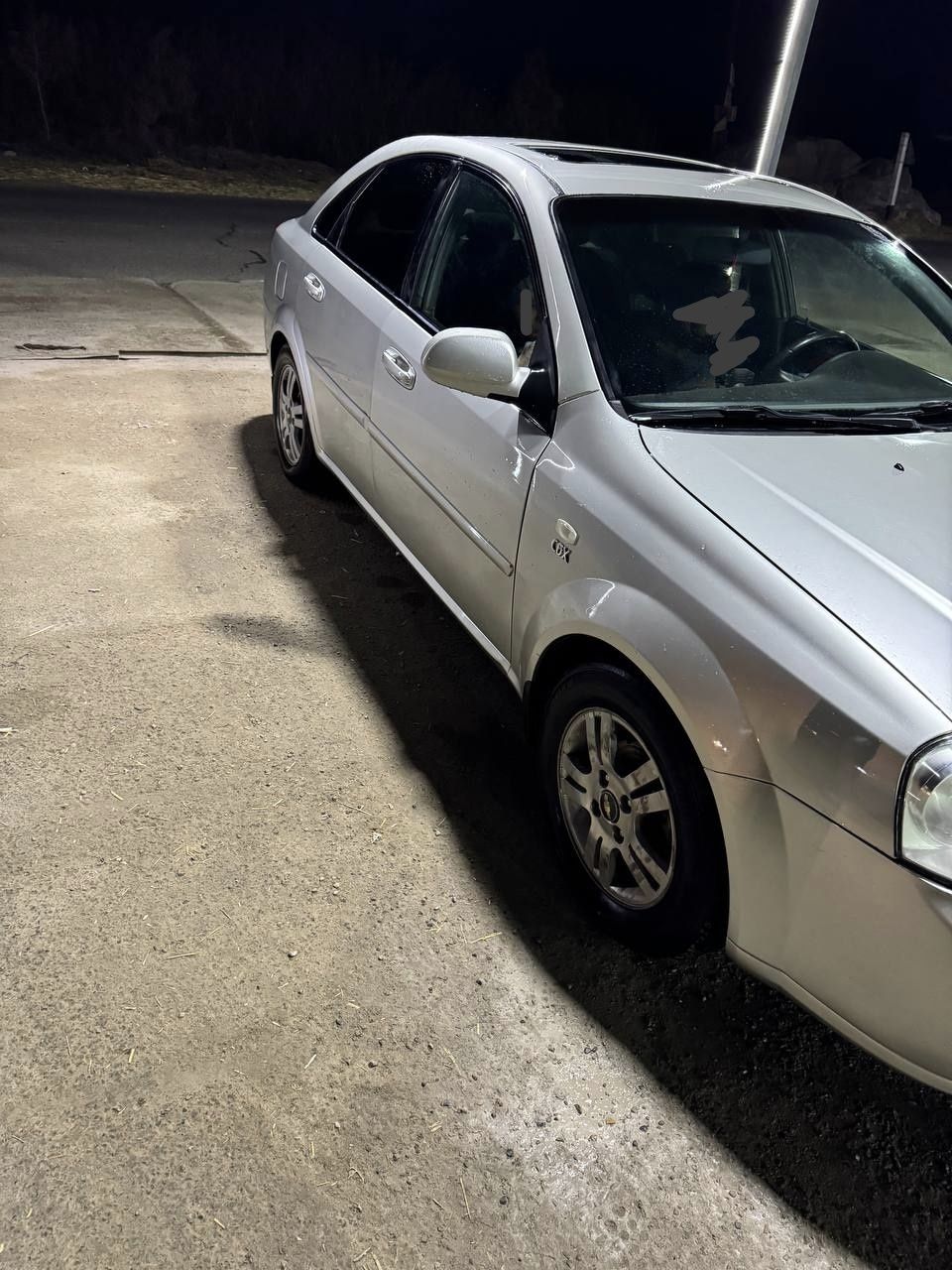 Lasetti 1.8 avtomat 2009 yil
