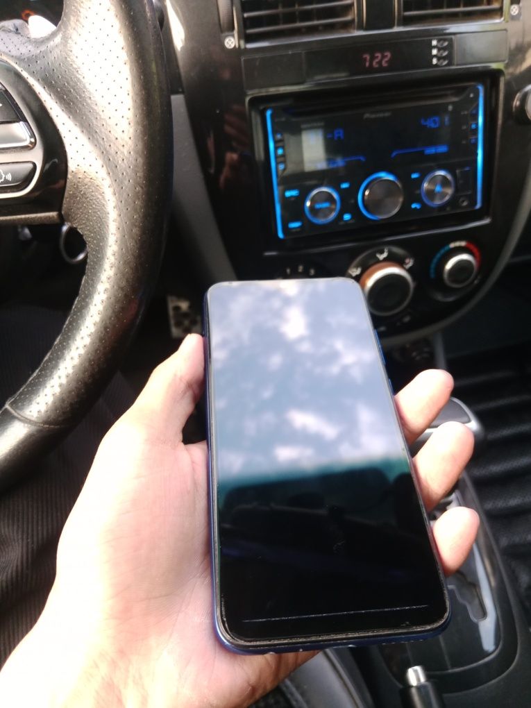 Redmi note 8 4+4/64 gb