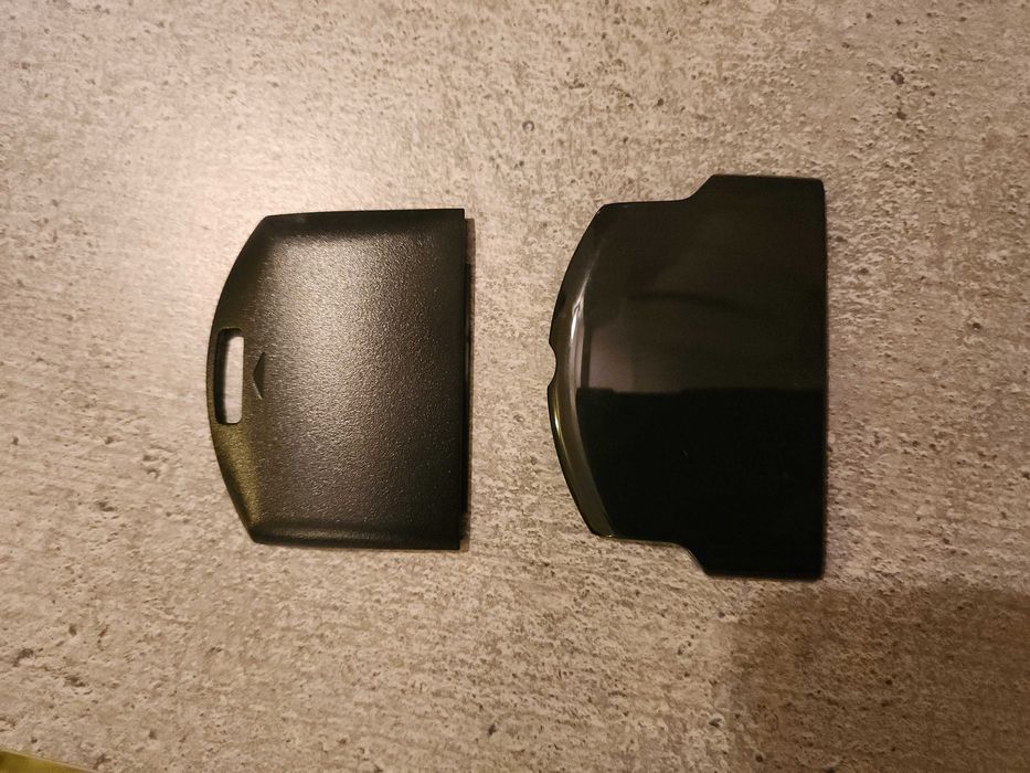 Capac pentru PlayStation Portabil (PSP) seria 1000, 2000 si 3000