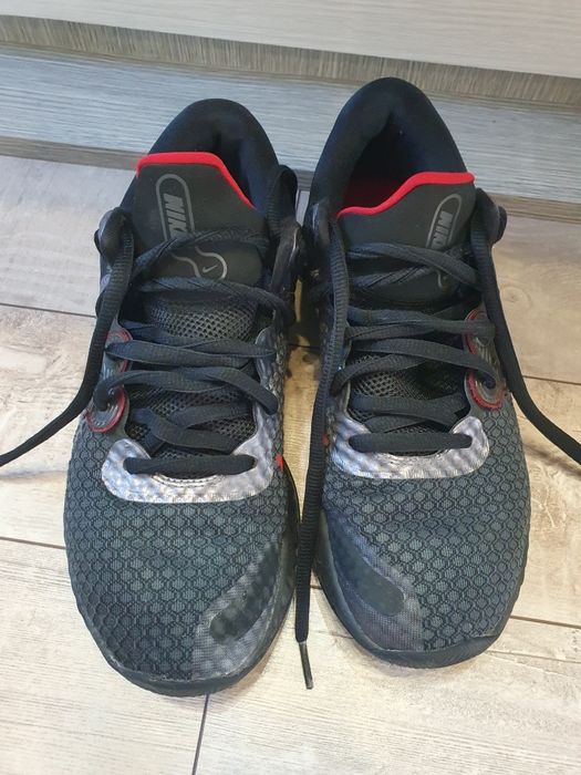 Jordan и Nike 41 номер .