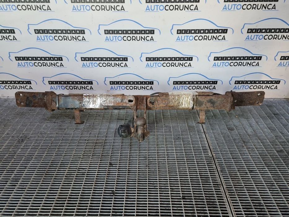 Carlig remorcare Kia Sorento SUV 4 Usi (980)