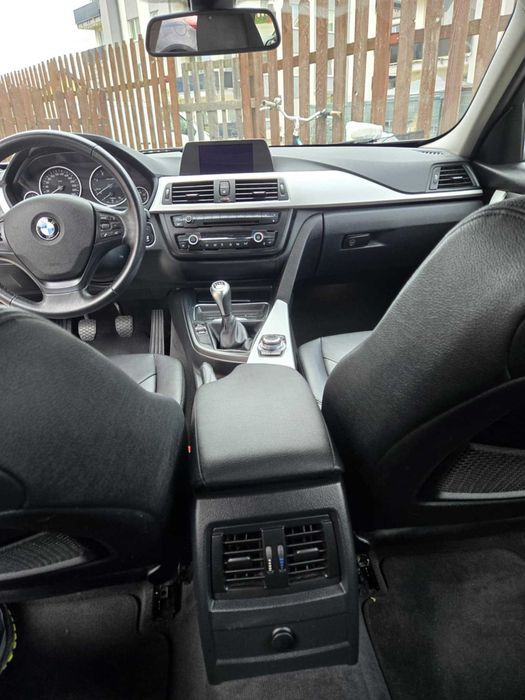 De vanzare Bmw 320 f 31  163cp