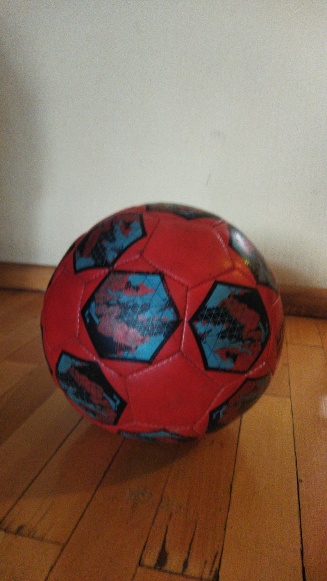 Продаётся мяч для футбола