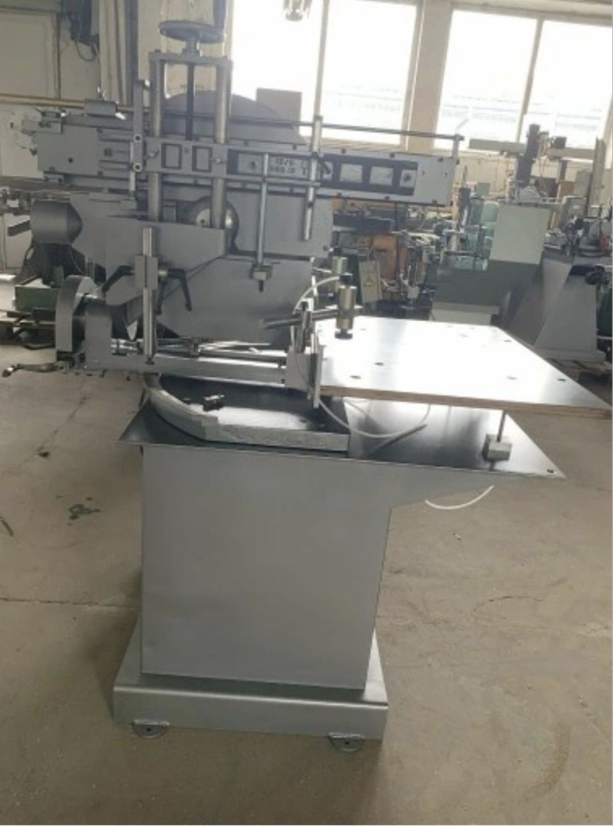 Циркуляр GRAULE ZS 200 N.- Германия