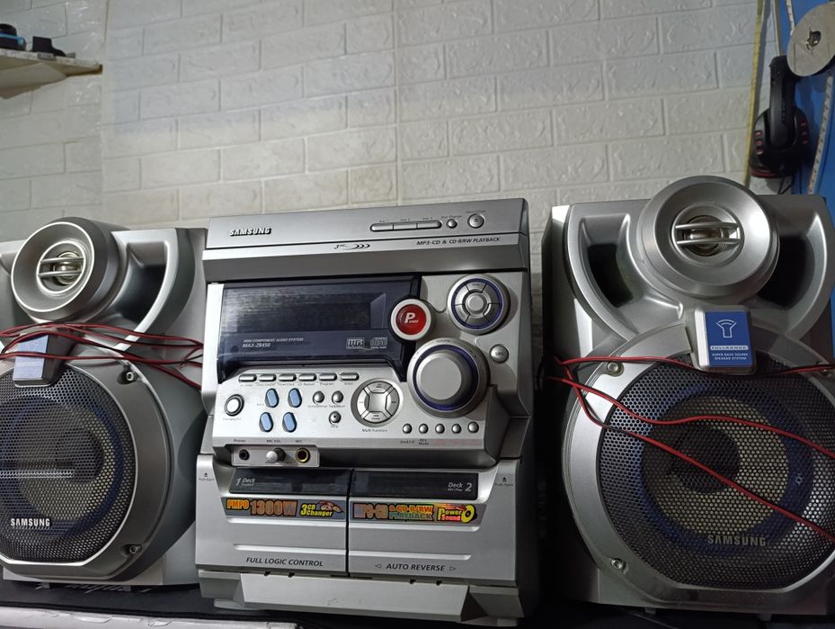 Музыкальный центр Самсунг