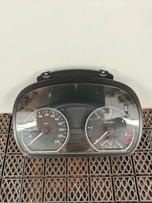 Ceas de Bord BMW seria 1 E81/82/87