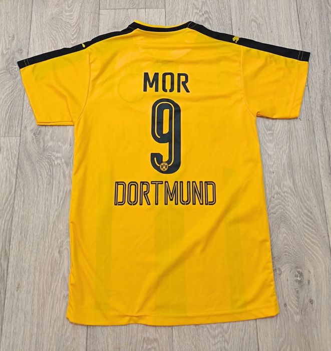 Футболни тениски