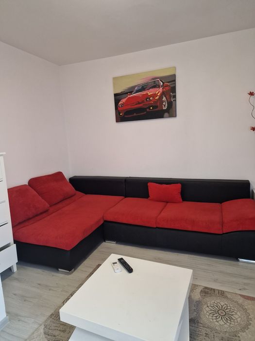 Inchiriez garsoniera Militari residence!