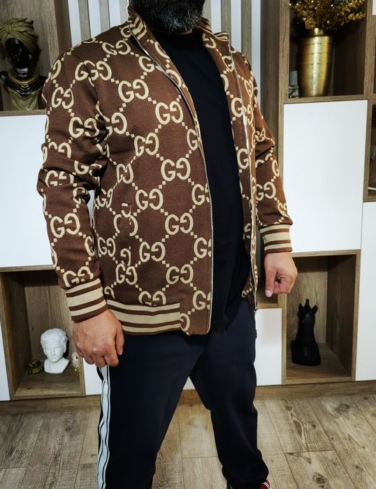 Bluza Gucci,am mai multe marimi! Va rog cititi descrierea!