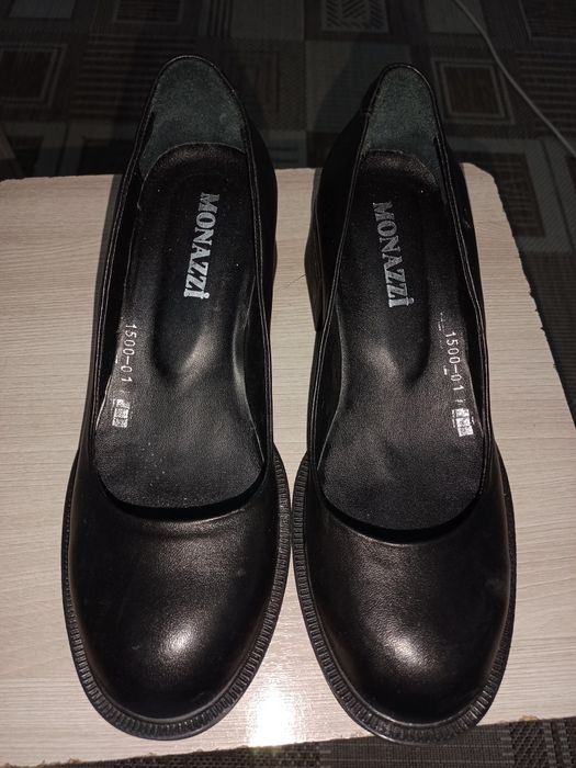 Продам женские туфли Турция