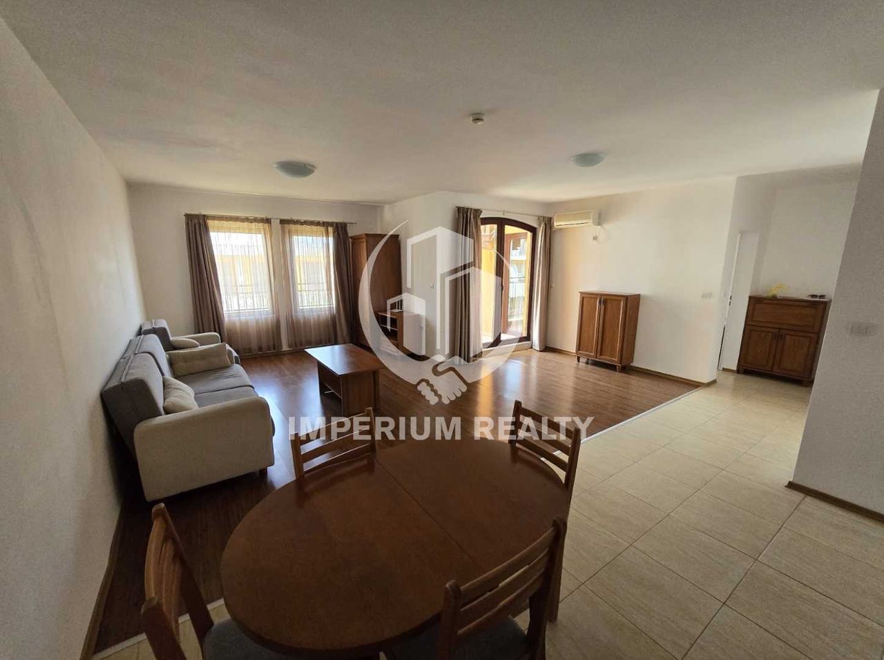 Продава се Тристаен апартамент в Ахелой - 83 кв.м за 1000 €/кв.м - Снимка #1