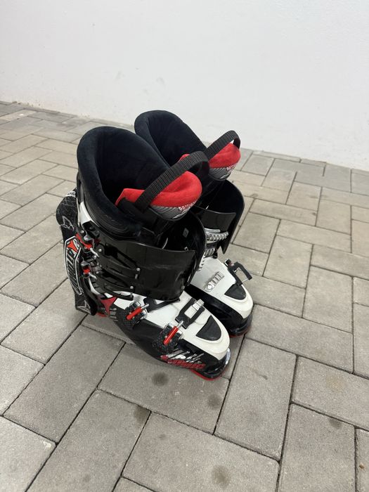 Clapar schi Atomic 42-43, 280-285