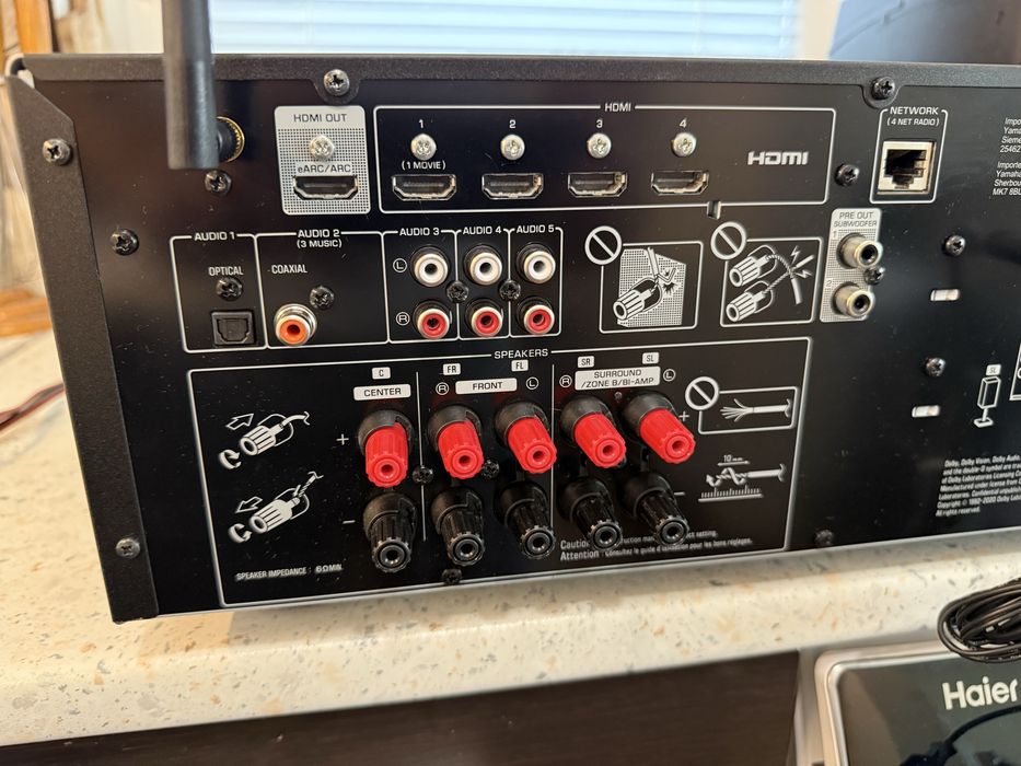 Yamaha RX-V4A Bluetooh Wi fi Като нов