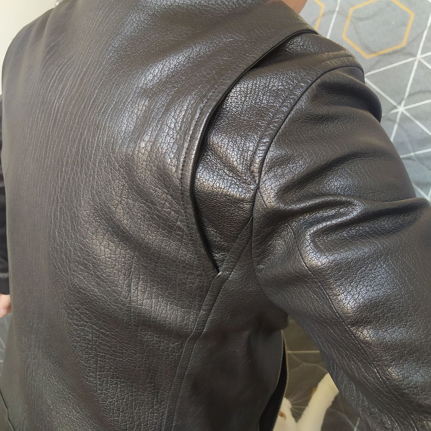 Кожаная мужская куртка-косуха