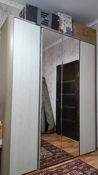 Продаю шкаф новая